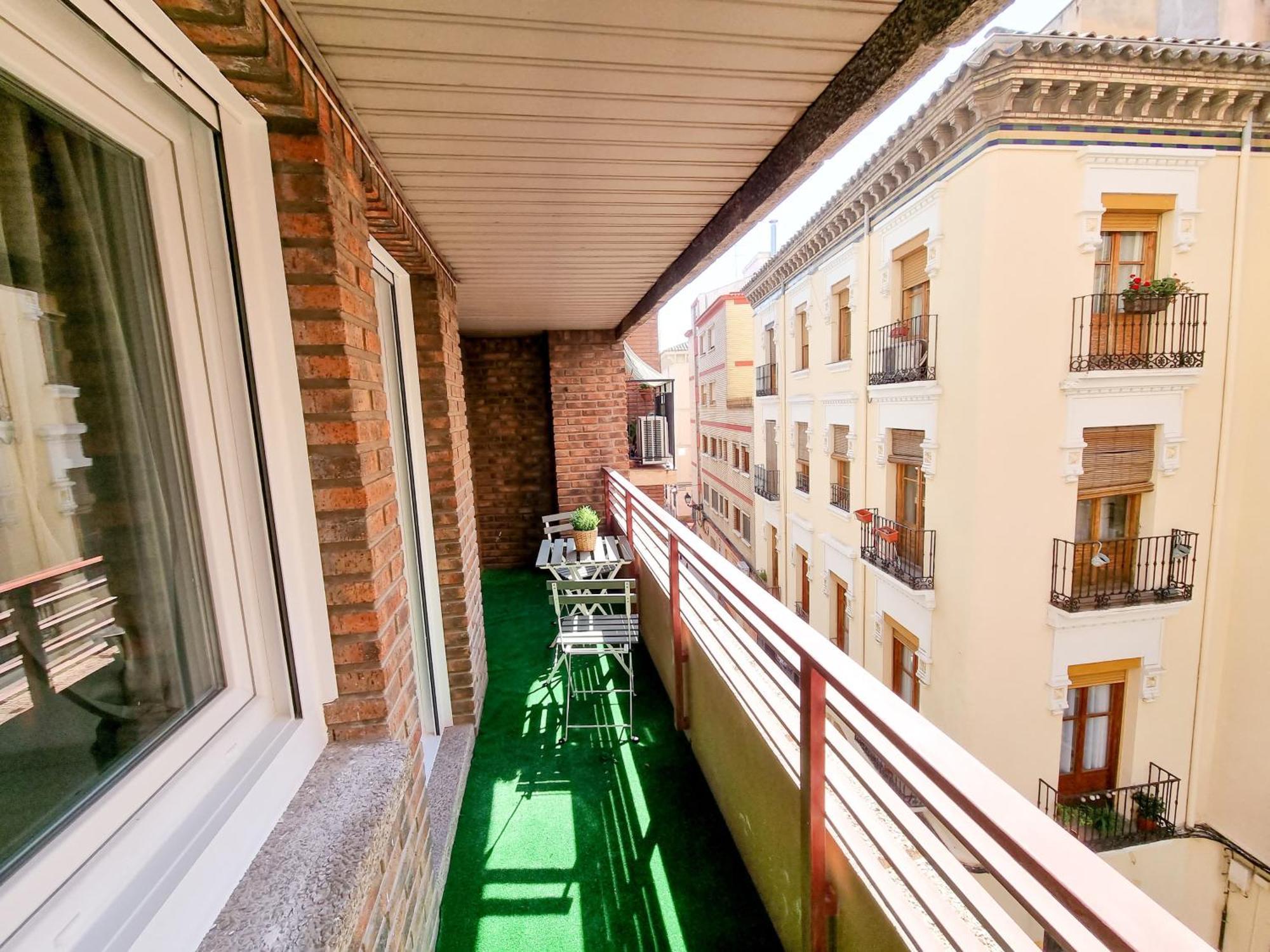 El Teatro Del Pilar Apartment Zaragoza Ngoại thất bức ảnh