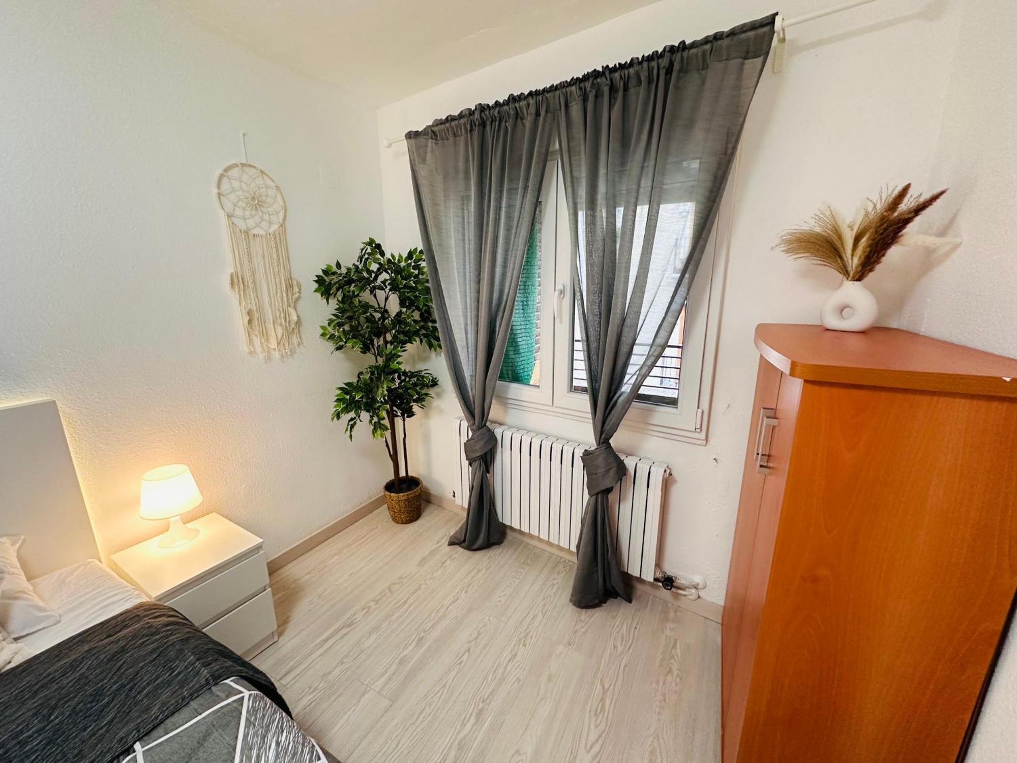 El Teatro Del Pilar Apartment Zaragoza Ngoại thất bức ảnh